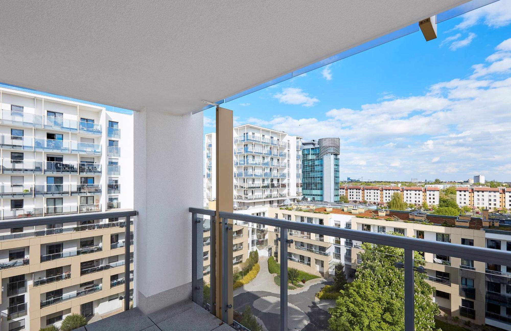 Lasek Marcelinski Comfy Apartment Poznań Exterior foto